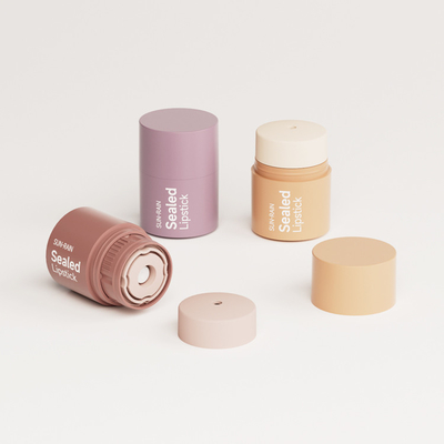 Personalización de 15g Gloss de labios giratorio Máscara de labios de plástico Blush Stick de lápiz sólido Bálsamo de desodorante tubo de maquillaje Contenedor de Pp Relámpago sellado Botella